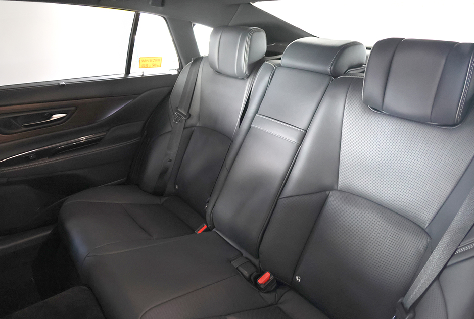 クラウン FCEV(TOYOTA)